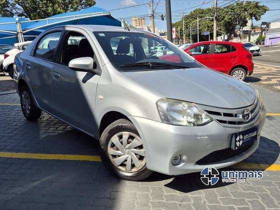 TOYOTA ETIOS 1.5 XS SEDAN 16V FLEX 4P MANUAL
